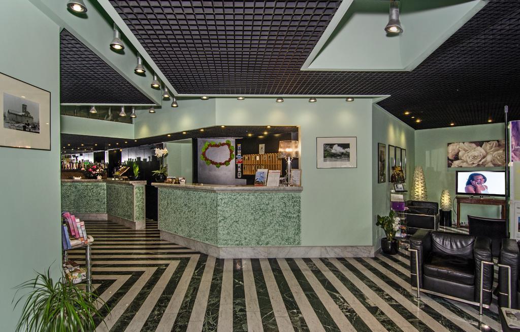雷克斯酒店 卢卡 外观 照片